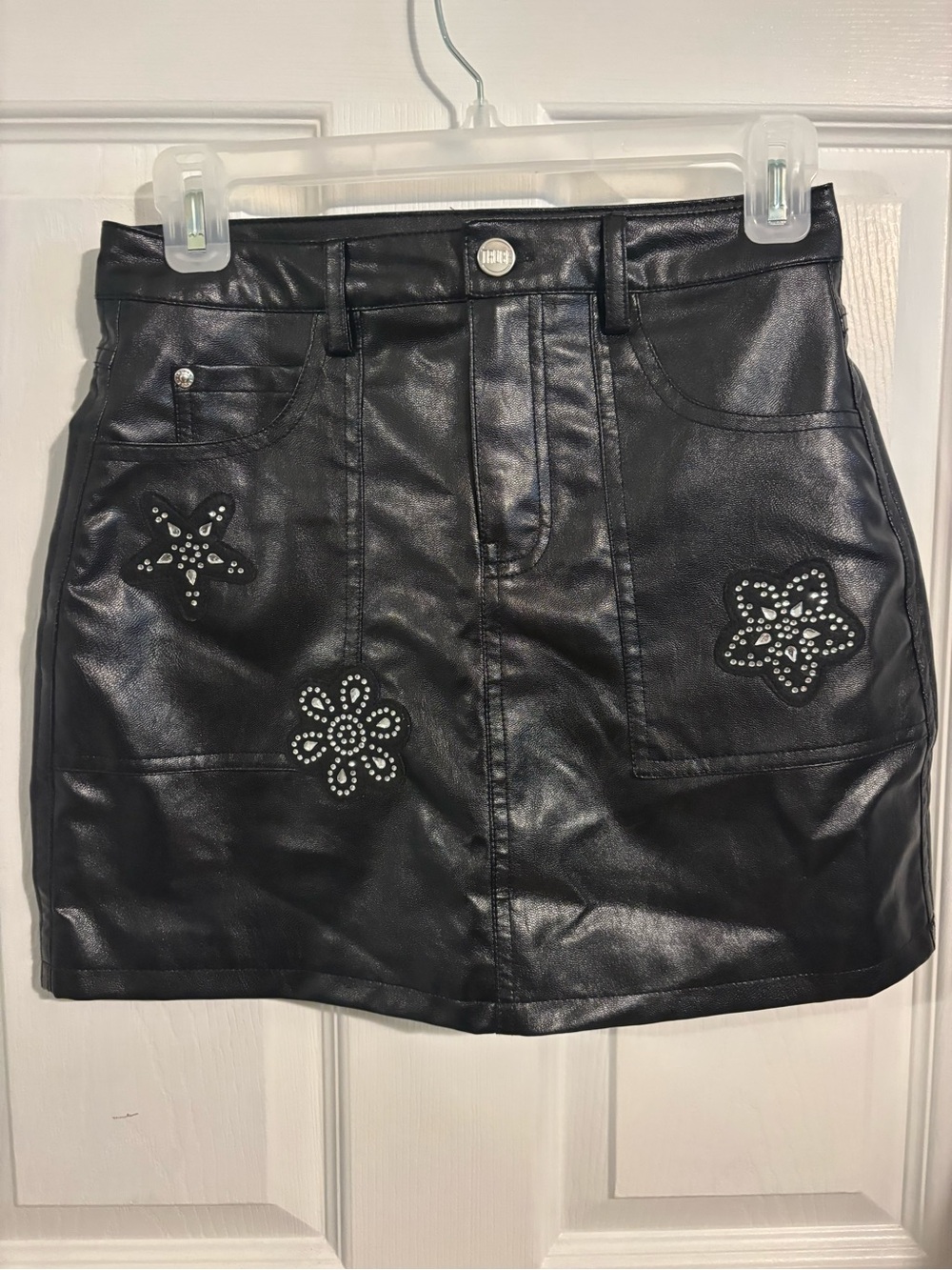 😍Truce Black Faux Leather Skirt with Studded Floral Accents Size 14